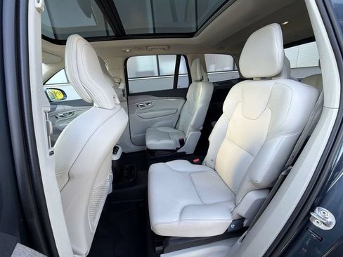 Certified 2024 Volvo XC90 B6 Plus w/ Protection Package Premier AWD/4WD image 23