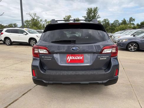 Used 2016 Subaru Outback 2.5i Premium AWD/4WD image 7