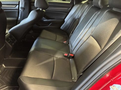 Used 2022 Honda Accord Sport image 10