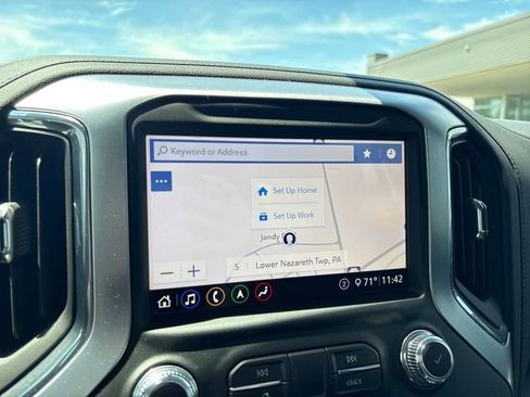 Used 2020 GMC Sierra 1500 SLT w/ SLT Premium Plus Package AWD/4WD image 26