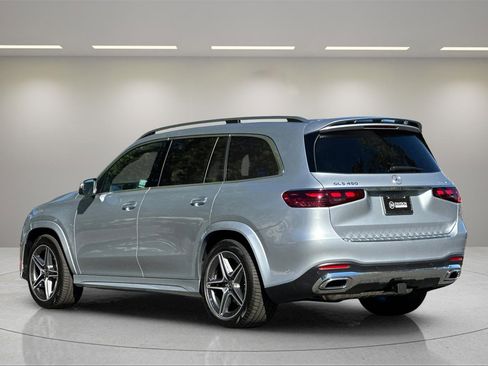 Used 2024 Mercedes-Benz GLS 450 4MATIC image 6