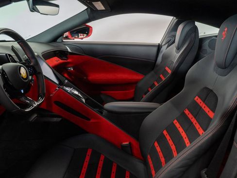 Used 2024 Ferrari Roma image 4