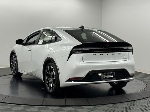 New 2026 Toyota Prius XSE image 10