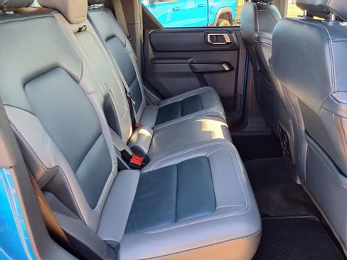 Used 2024 Ford Bronco Outer Banks image 25