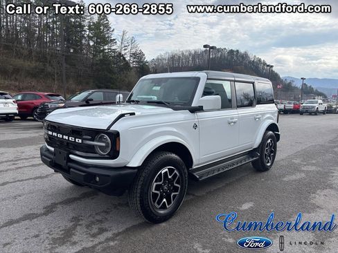 Used 2025 Ford Bronco Outer Banks image 1