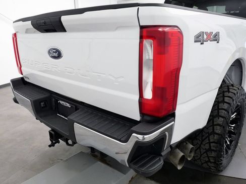 Used 2023 Ford F250 XLT AWD/4WD image 37