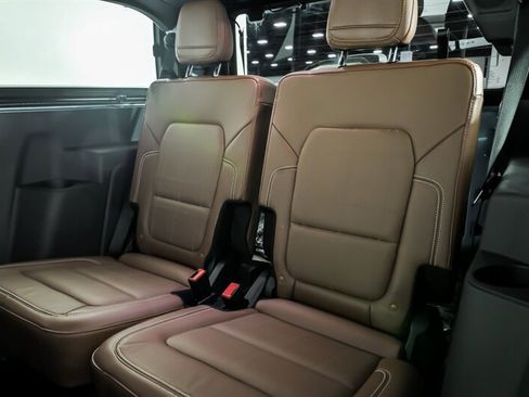 Used 2023 Ford Bronco Heritage Edition AWD/4WD image 19