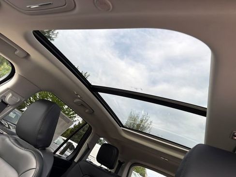 New 2026 Lincoln Aviator AWD image 34