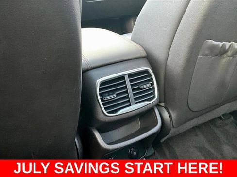 Used 2019 Hyundai Santa Fe Limited FWD image 13
