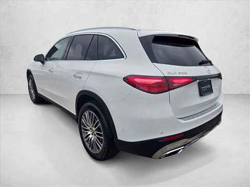 Certified 2026 Mercedes-Benz GLC 300 image 8