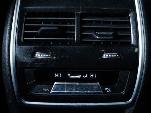 Used 2023 BMW X5 xDrive40i w/ Parking Assistance Package image 40