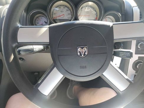 Used 2009 Dodge Charger SXT RWD image 24