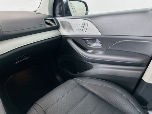 Certified 2024 Mercedes-Benz GLS 450 4MATIC image 26