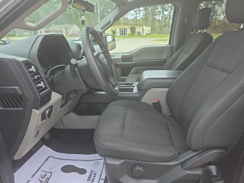 Used 2019 Ford F150 XL w/ Equipment Group 101A Mid AWD/4WD image 12
