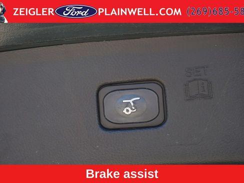 Used 2023 Ford Edge Titanium w/ Cargo Accessory Package AWD/4WD image 11