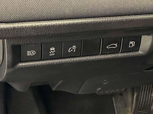 Certified 2025 Toyota Camry LE image 19