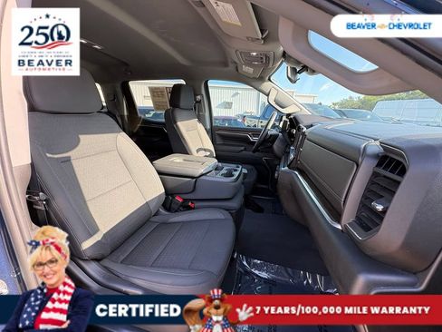 Used 2023 Chevrolet Silverado 1500 LT AWD/4WD image 22