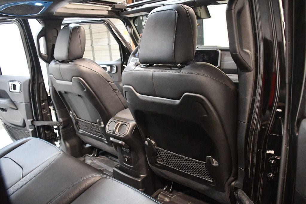 Used 2024 Jeep Wrangler High Altitude AWD/4WD image 37