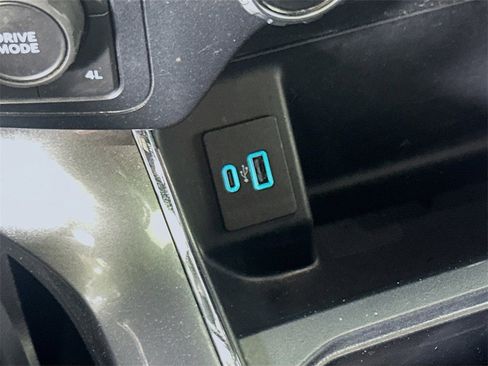 Used 2022 Ford F150 XLT w/ Equipment Group 302A High image 29