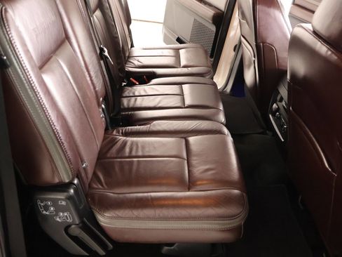 Used 2016 Ford Expedition EL Platinum AWD/4WD image 17