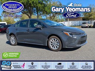 Used 2024 Toyota Corolla SE video 1