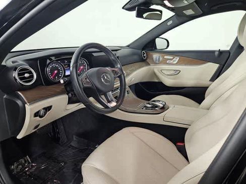 Used 2018 Mercedes-Benz E 300 w/ Premium 1 Package image 8