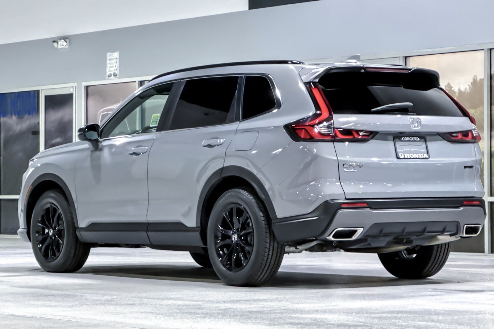 Used 2025 Honda CR-V Sport image 3