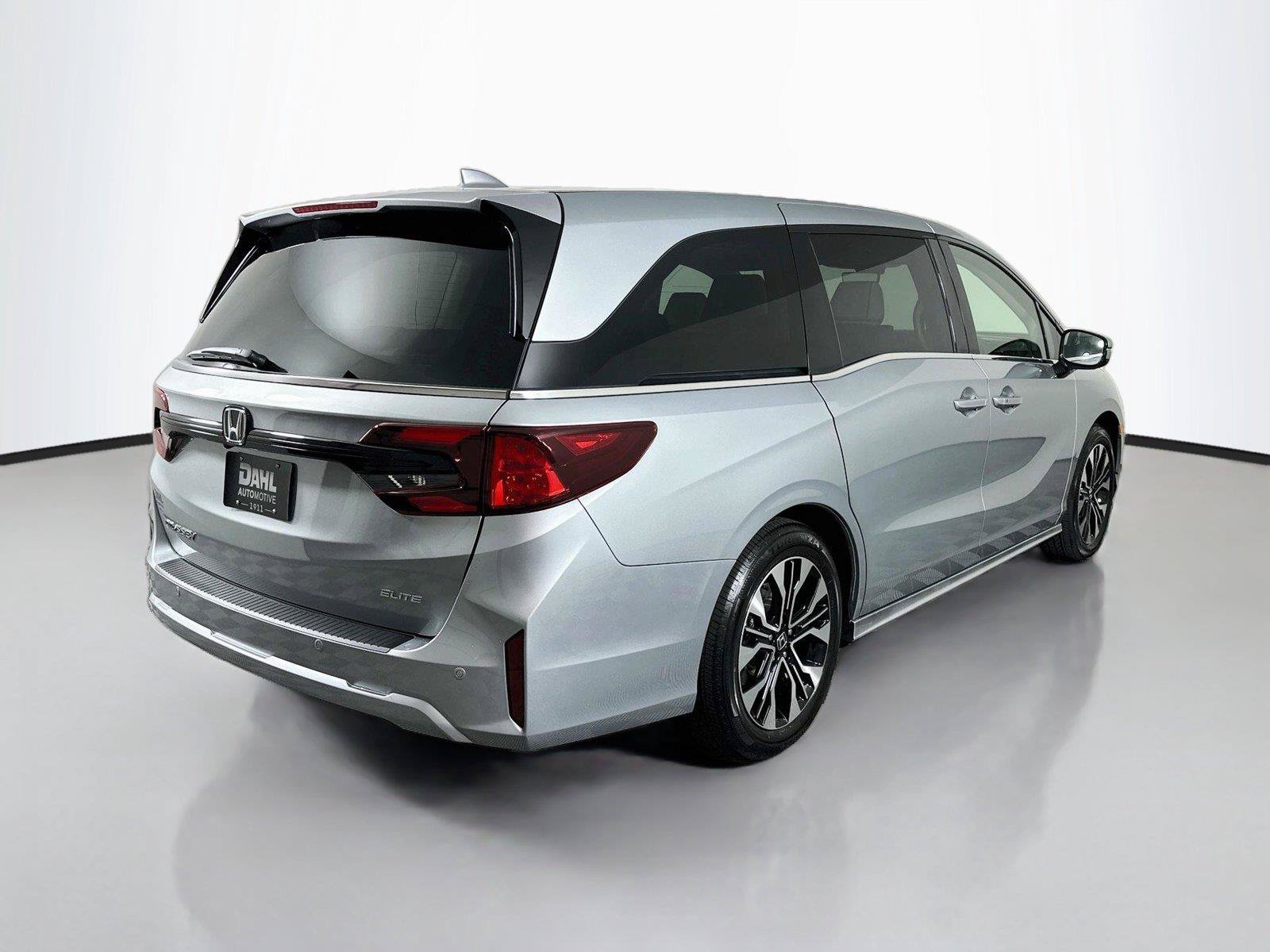 New 2026 Honda Odyssey Elite image 13