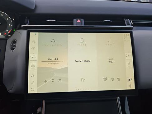 Used 2024 Land Rover Range Rover Velar Dynamic SE image 40