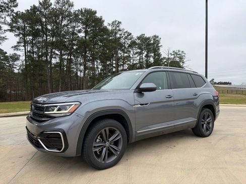 Used 2022 Volkswagen Atlas SEL R-Line image 1