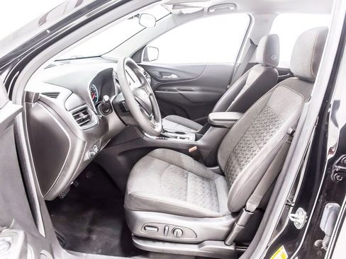 Used 2023 Chevrolet Equinox LT image 26