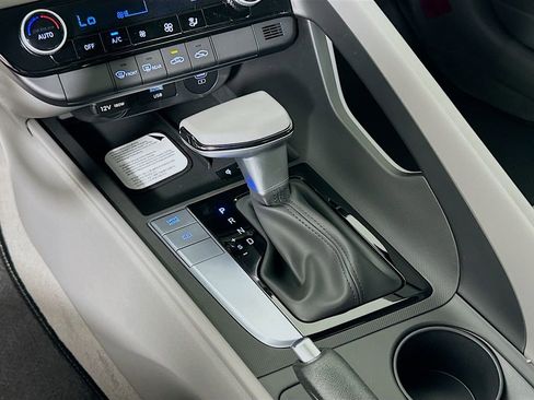 New 2026 Hyundai Elantra Sport FWD image 14