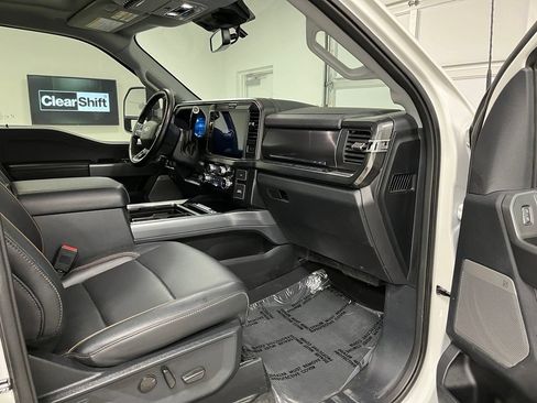Used 2025 Ford F350 Lariat AWD/4WD image 57