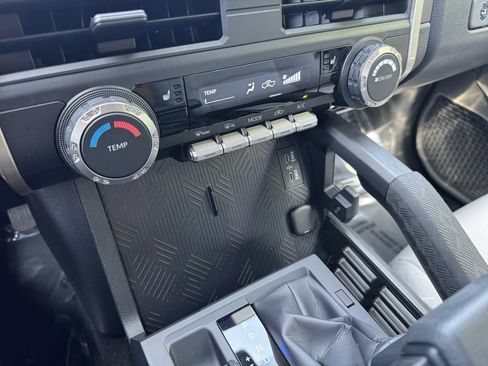 Used 2026 Toyota Tacoma SR5 AWD/4WD image 23