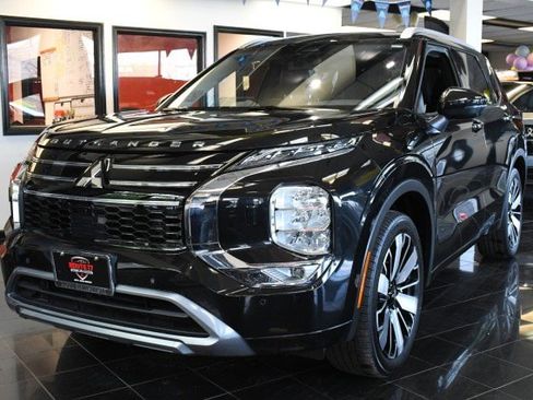 Used 2025 Mitsubishi Outlander GT AWD/4WD image 1