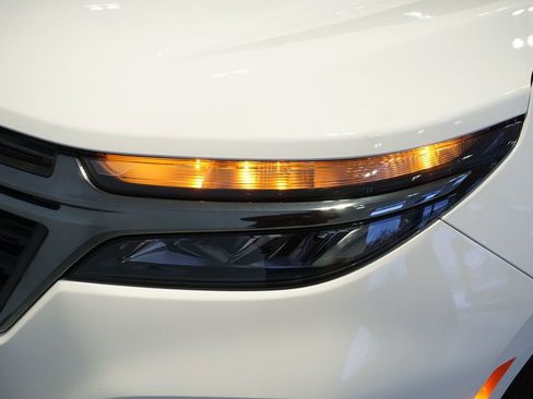 Certified 2024 Chevrolet Equinox LS w/ LS Convenience Package image 31