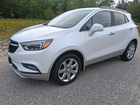 Used 2017 Buick Encore Essence w/ Experience Buick Package AWD/4WD image 1