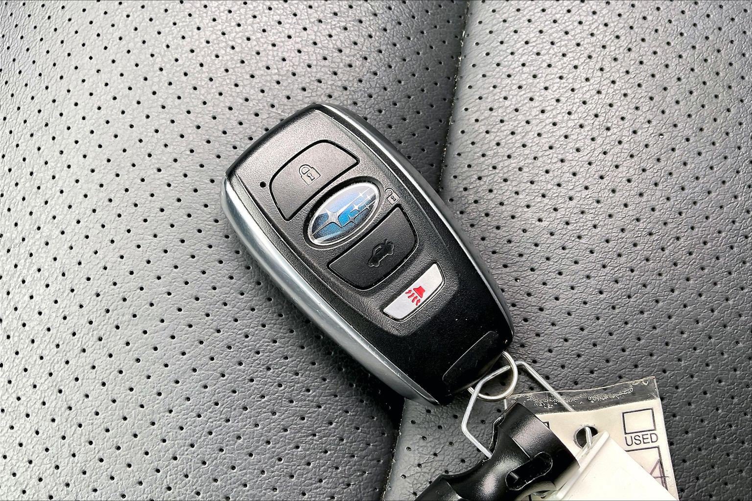 Certified 2023 Subaru Forester Limited AWD/4WD image 9