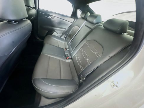 Used 2020 Kia Forte GT-Line w/ GT-Line Premium Package FWD image 28
