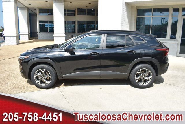 Certified 2024 Chevrolet Trax LT w/ Driver Confidence Package FWD image 6