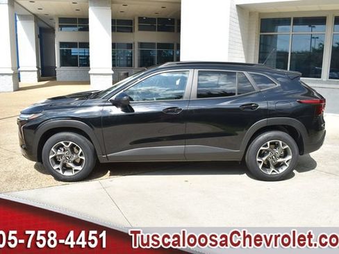 Certified 2024 Chevrolet Trax LT w/ Driver Confidence Package FWD image 6
