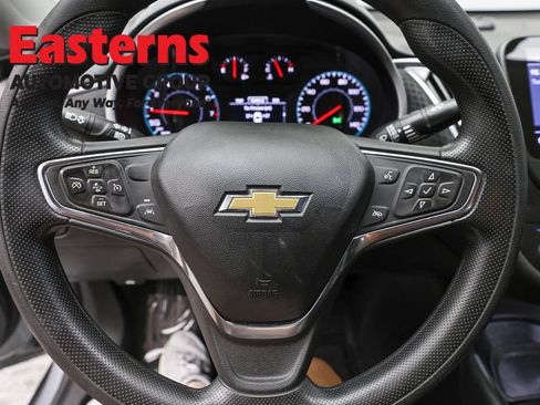 Used 2024 Chevrolet Malibu LS FWD image 10