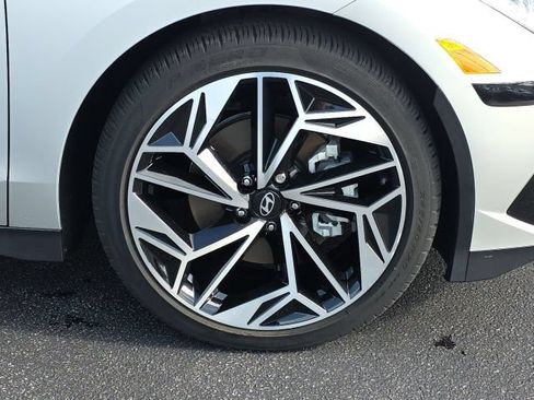 Certified 2024 Hyundai Ioniq 6 SEL RWD image 24