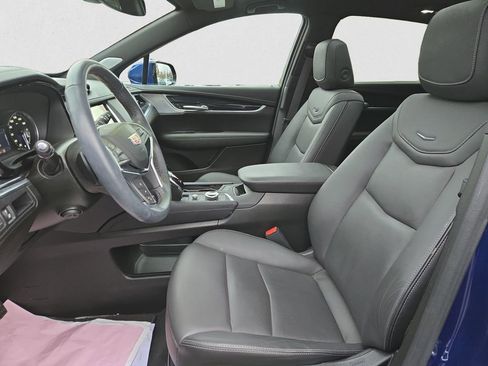 Certified 2024 Cadillac XT5 Premium Luxury image 13