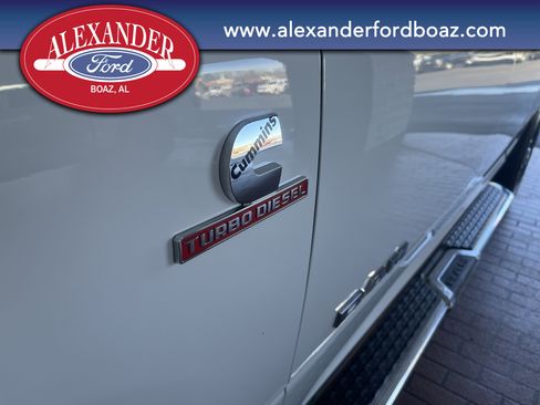 Used 2024 RAM 2500 Big Horn w/ Off Road Package image 7