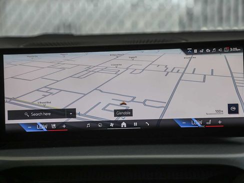 Used 2025 BMW 330i xDrive Sedan image 11