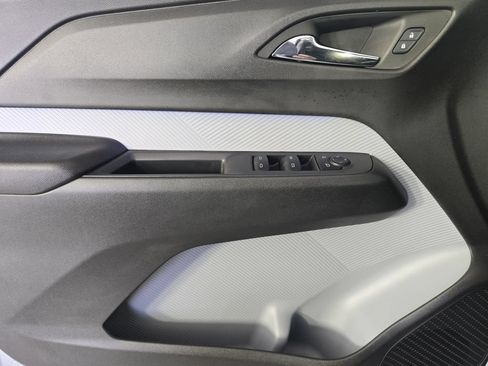 New 2027 Chevrolet Bolt RS w/ Technology Package FWD image 23