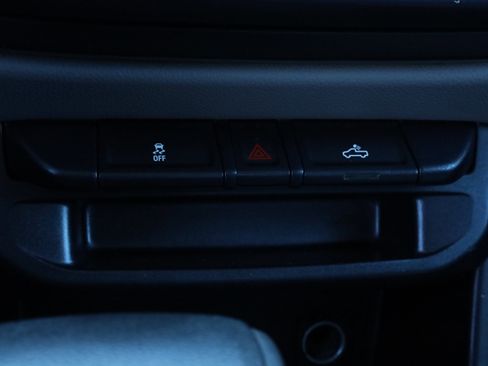 Used 2017 Chevrolet Colorado W/T w/ WT Convenience Package image 16