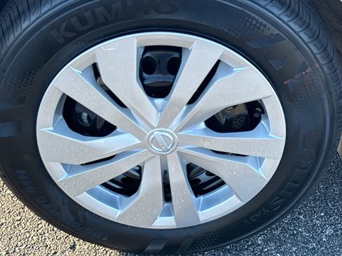 New 2025 Nissan Versa S w/ Trunk Package image 8