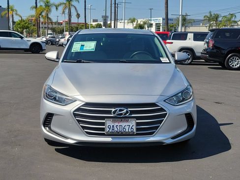 Used 2017 Hyundai Elantra SE FWD image 26